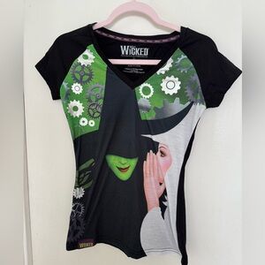 WICKED Women’s Black and Green Graphic Tee. Official Broadway top. NWOT SMALL